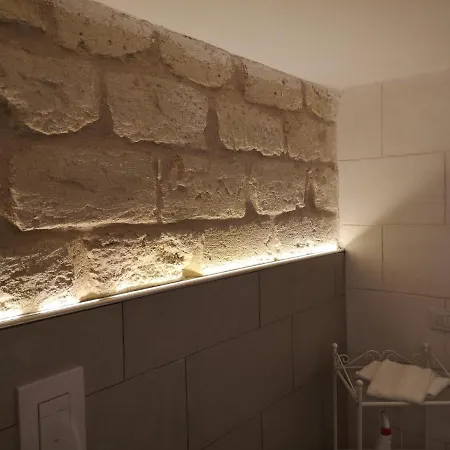 Holiday home La Dimora Del Re Luxury Con Jacuzzi