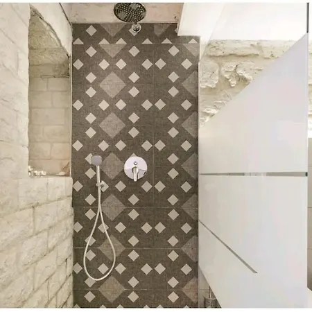 La Dimora Del Re Luxury Con Jacuzzi * Bisceglie