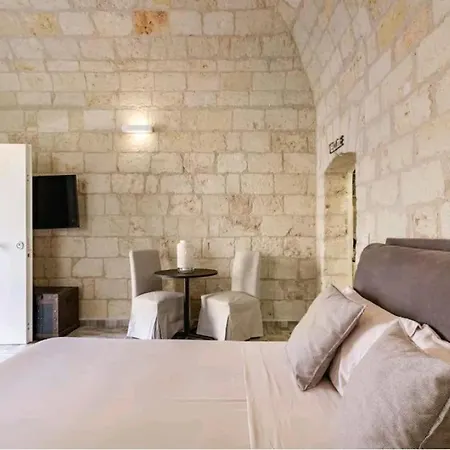 La Dimora Del Re Luxury Con Jacuzzi Bisceglie